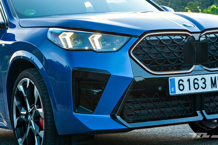 BMW X2 2025 calandra