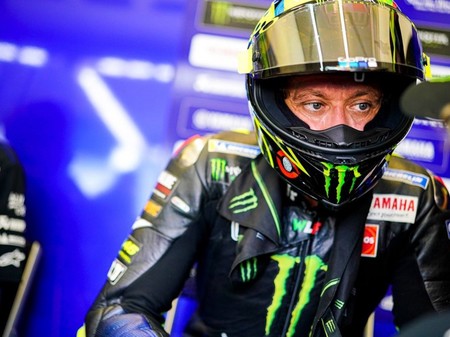 Valentino Rossi fichará por el Petronas para seguir en MotoGP: "No he firmado, pero está hecho al 99%"