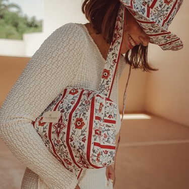 Decathlon rebaja las sandalias Skechers más bonitas para elevar todos los outfits en nuestro destino de playa sin sobrecargar la maleta