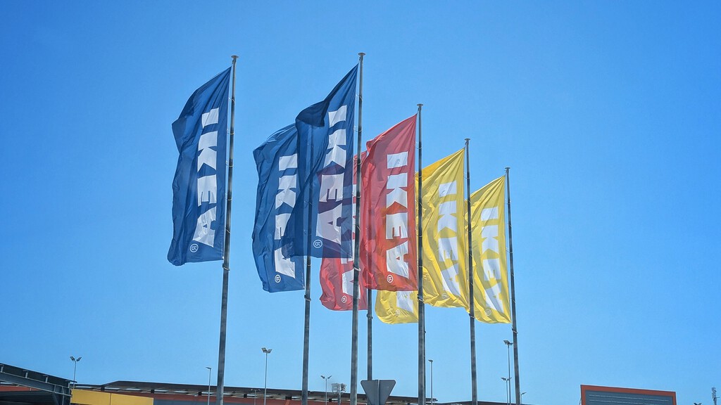 El nuevo carrito auxiliar de Ikea de bambú natural que no cuesta más de 45 euros, y que añade almacenaje en cocinas pequeñas