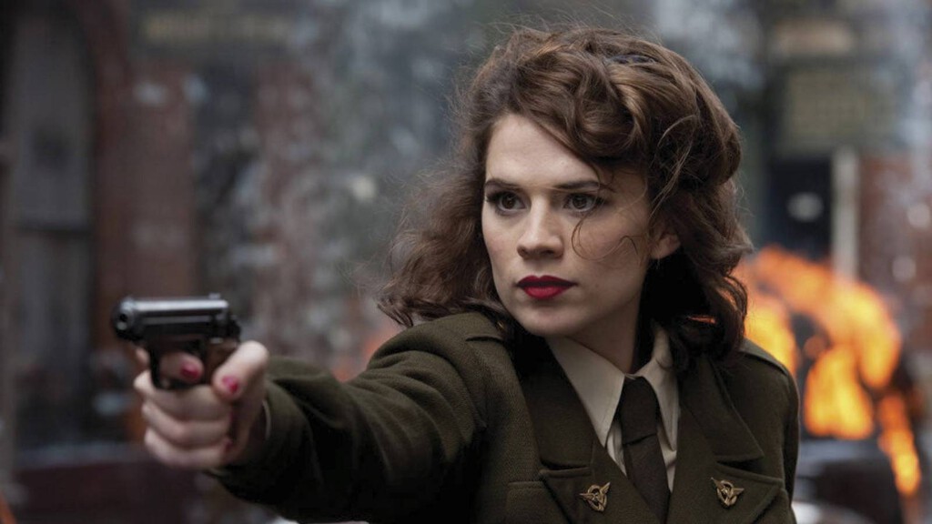 Hayley Atwell opina que Marvel no le dio al personaje de Peggy Carter el final que merecía: "Fue un flaco favor"