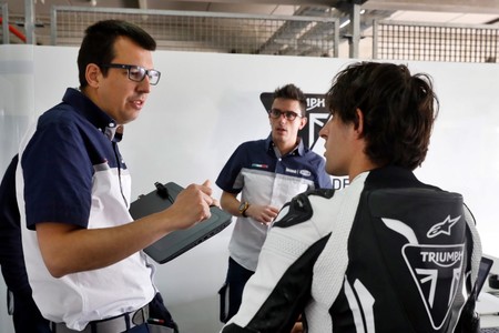 Triumph Moto2 3