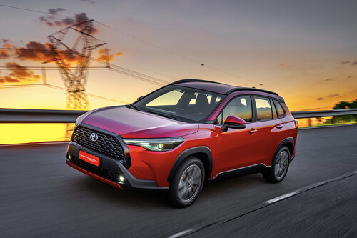 Toyota Corolla Cross, al volante de un top-seller remasterizado en formato SUV