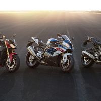 Nuevas decoraciones, más potencia y menos peso para las BMW S 1000 R, S 1000 RR y S 1000 XR