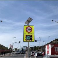 Los radares con emoticonos llegan a Benidorm: así es el cinemómetro que pone mala cara a los excesos de velocidad