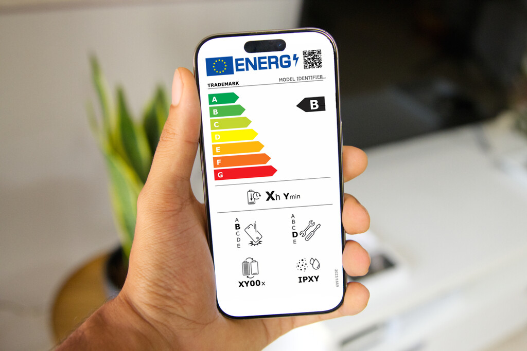 La nueva etiqueta energética para móviles entra en vigor: todo lo que hay que saber, qué significa cada símbolo y cómo te afecta