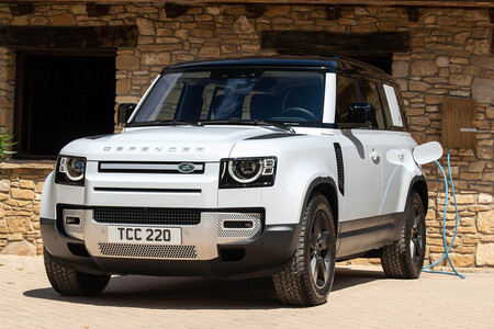 Land Rover Defender 110 P400e