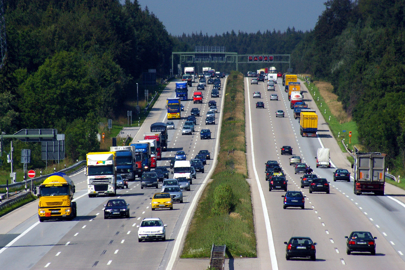 No, Alemania no va a prohibir los coches de combustión en 2030