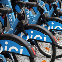 Todo lo que debes saber sobre el nuevo Bicimad: cómo usarlo, dónde coger las bicicletas y qué pasa si tenía un abono antiguo