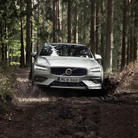 El Volvo V60 Cross Country mantiene viva la tradición de los todocamino con motores de 190 y 250 CV