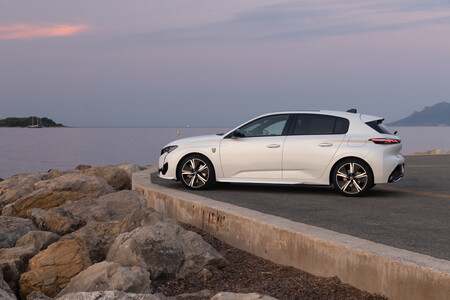 Peugeot 308 Testdrive 0921tc 107