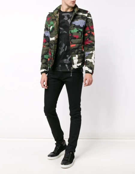 Valentino, el invierno y el color de la milicia