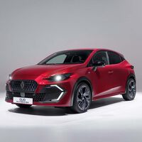 El nuevo Renault Clio es irreconocible, pero te gustará su motor híbrido de 160 CV que gasta menos que un mechero