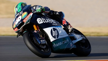 Maverick Viñales y Pol Espargaró dominan de nuevo en un fin de test espectacular en Valencia