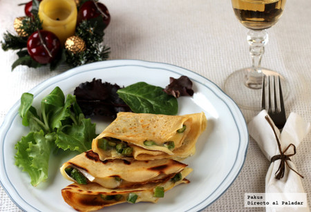 Crêpes de espárragos y queso brie para la cena. Receta