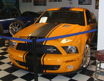 Shelby Mustang GT500 Super Snake Grabber Orange