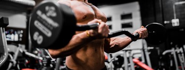 Aumenta el tamaño de tus bíceps así: cinco ejercicios que puedes hacer 