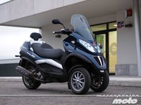 Piaggio MP3 400 LT, prueba (características y curiosidades)