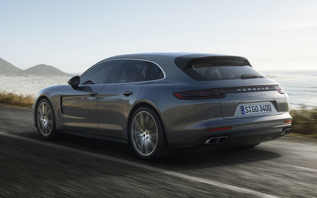 Porsche Panamera Turbo Sport Turismo