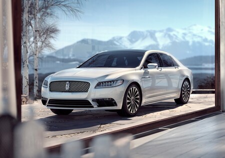 El último Lincoln Continental sale de producción y no hay planes de ver ningún otro sedán de Lincoln de regreso