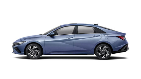 Hyundai Avante Elantra Facelift 4 Copia