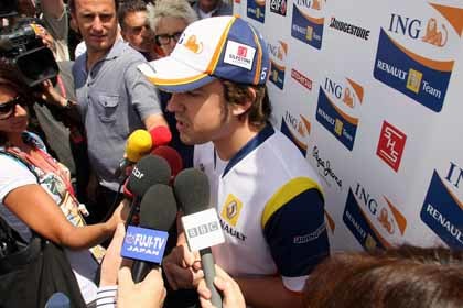 Alonso espera en Francia una mejora de ¡una décima!