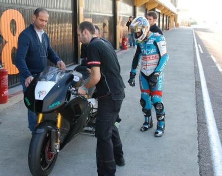 Julito probando la RSV en Valencia