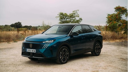 Puegeot 3008 Hybrid 2025 8