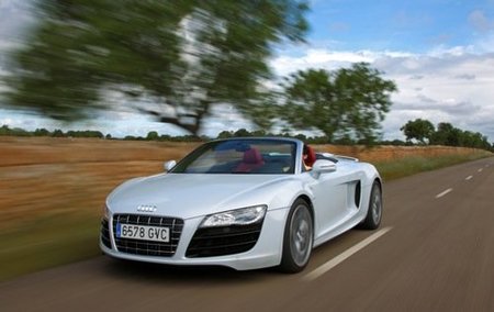 Audi-R8-Spyder-02