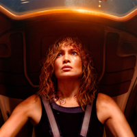 Jennifer Lopez aniquila robots en un mundo a lo Titanfall en el que promete ser un nuevo bombazo de ciencia ficción para Netflix. Aquí está el tráiler de Atlas