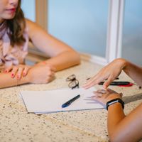 "Si una mujer tiene un vacío en su currículum por maternidad, no significa que olvidó cómo trabajar" la publicación viral de un Director Ejecutivo