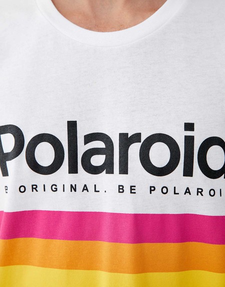 Nostalgia analógica: Pull&Bear y Polaroid vuelven a las instantáneas de moda (otra vez)