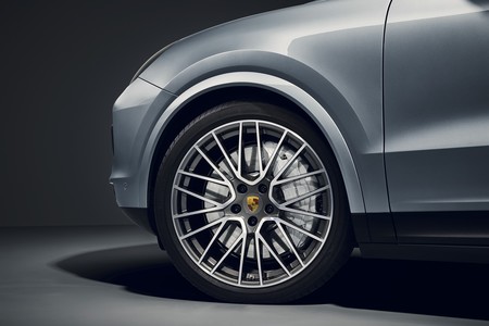 Porsche Cayenne Coupe S 2019 005