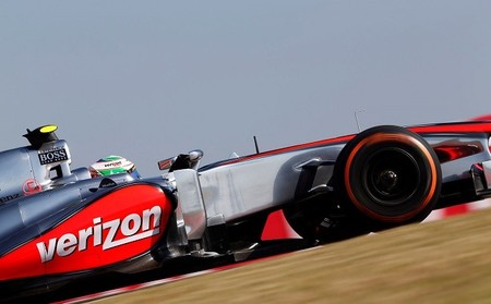 Sergio Pérez camino de Force India mientras se le tacha de arrogante