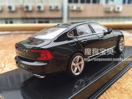 S90