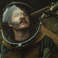 Si te gusta Pedro Pascal como Joel, has de ver este The Last of Us en el espacio en forma de película que está disponible en Amazon Prime 