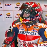¡Magistral! Así ha trolleado Marc Márquez a Andrea Iannone en la Q2 para que no le cogiera rueda 