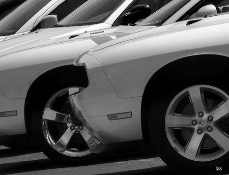 El sector del motor se ahoga por la falta de consumo a la espera de ayudas necesarias