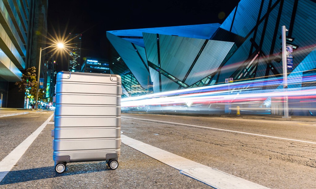 Miravia tiene rebajada la maleta Xiaomi perfecta para no tener que facturar y viajar más barato 