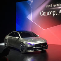 Un vistazo al concept Mercedes Clase A Sedán, un eslabón más en la cadena para ganar clientes jóvenes