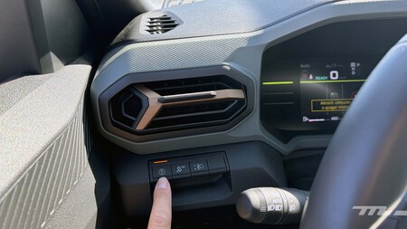 Coche Moderno Complejo 6 1