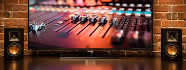 Cinco altavoces de escritorio autoamplificados  para darle vida a tu PC o a un televisor pequeño