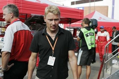 Mika Hakkinen quiere volver a la Fórmula 1