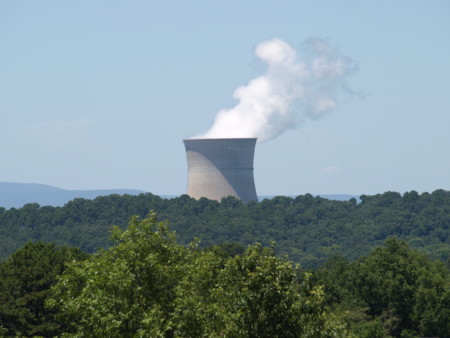 ¿Cuál es la central nuclear más antigua?