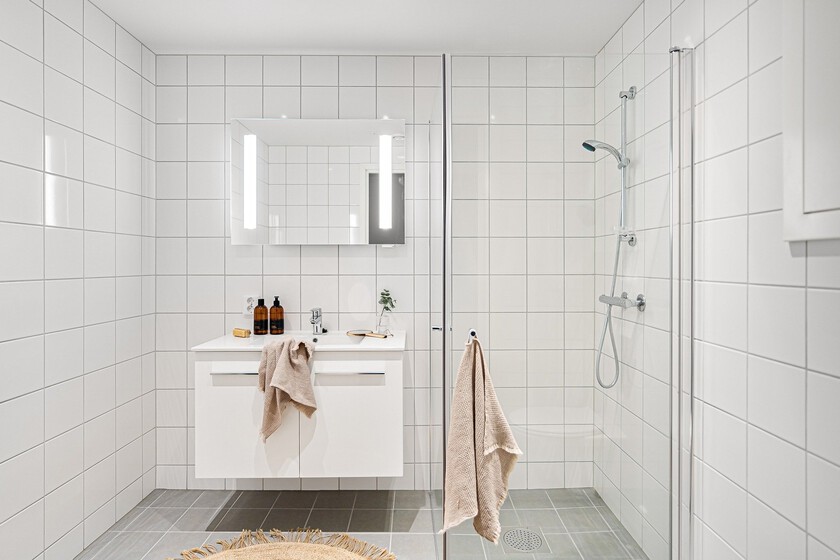 Bathroom 8323932 1920