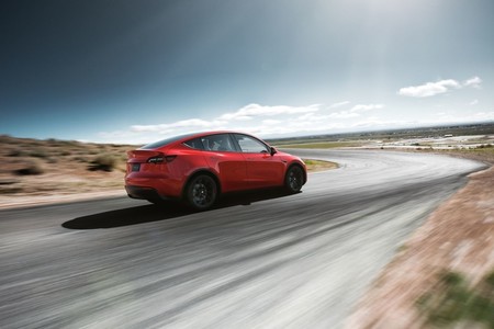 El Tesla Model Y acelera: las primeras entregas podrían hacerse en el primer trimestre de 2020, medio año antes de lo esperado