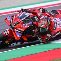 Pecco Bagnaia asusta en Mugello pero está en riesgo de sanción, Yamaha ilusiona y Pol Espargaró bate récords en su vuelta a MotoGP