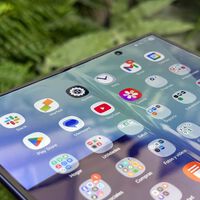 El pliegue del Galaxy Z Fold7 puesto a prueba en directo: más de 100.000 pliegues en cuestión de un par de horas 