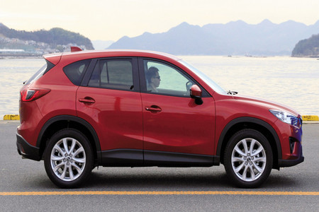 Mazda sacará un crossover pequeño, y Subaru pasa del tema