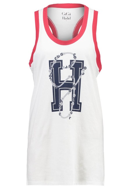 50% de descuento en la camiseta de tirantes de Tommy Hilfiger Gigi Hadid: se queda en 24,95 euros en Zalando